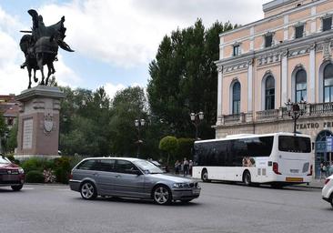 Horario y paradas del autobús al Hipercor en Burgos