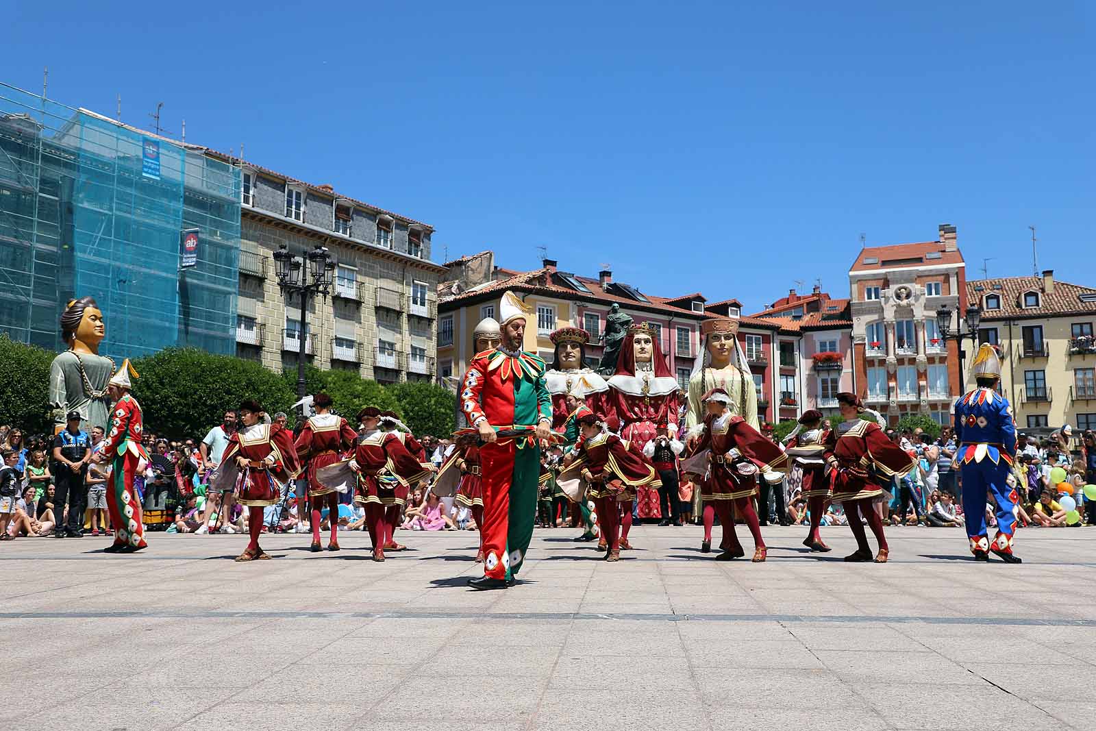 Bailes y tradiciones en los Sampedros