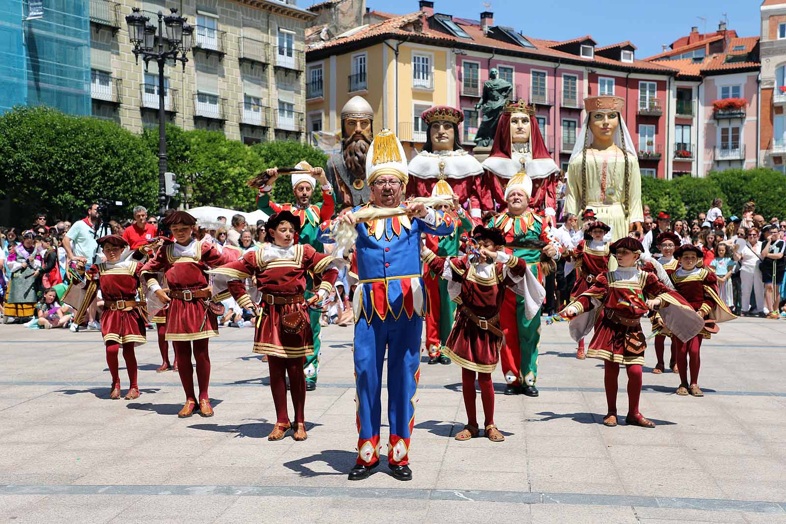 Bailes y tradiciones en los Sampedros