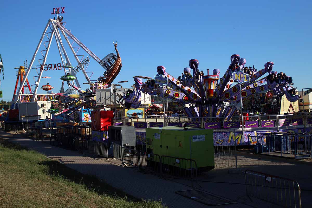 Los feriantes se vuelven a quejar de unos Sampedros «flojos» debido a la ubicación