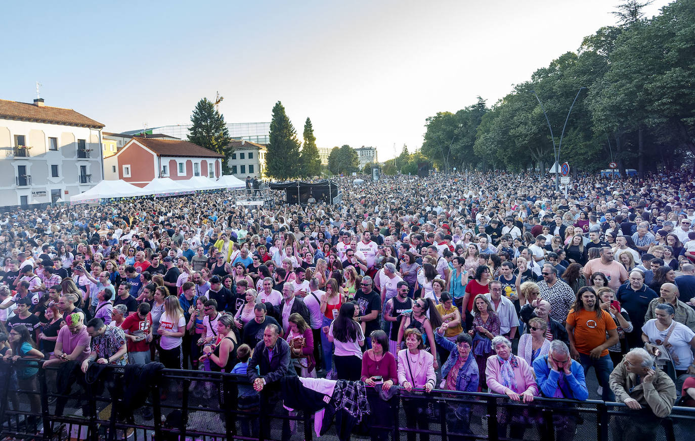 Burgos se mueve al ritmo de los 90
