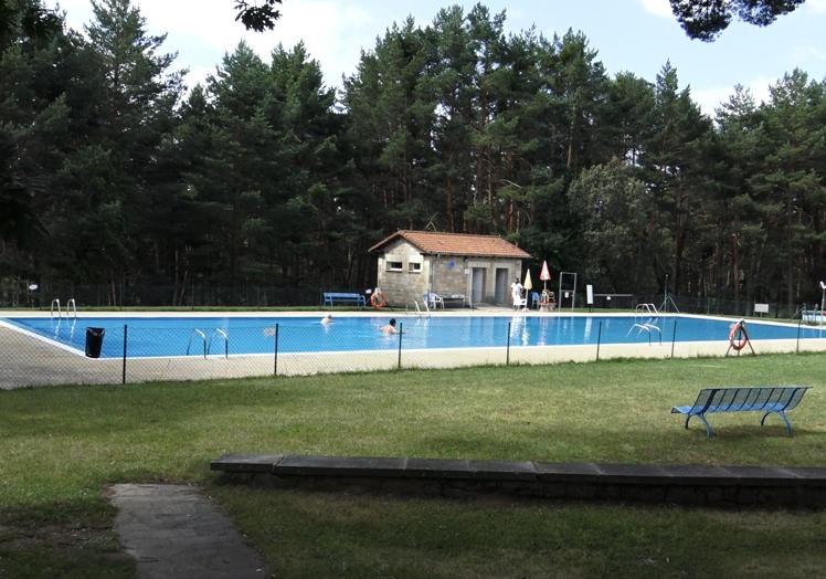 Las piscinas de Palacios son de las más frecuentadas de la zona.