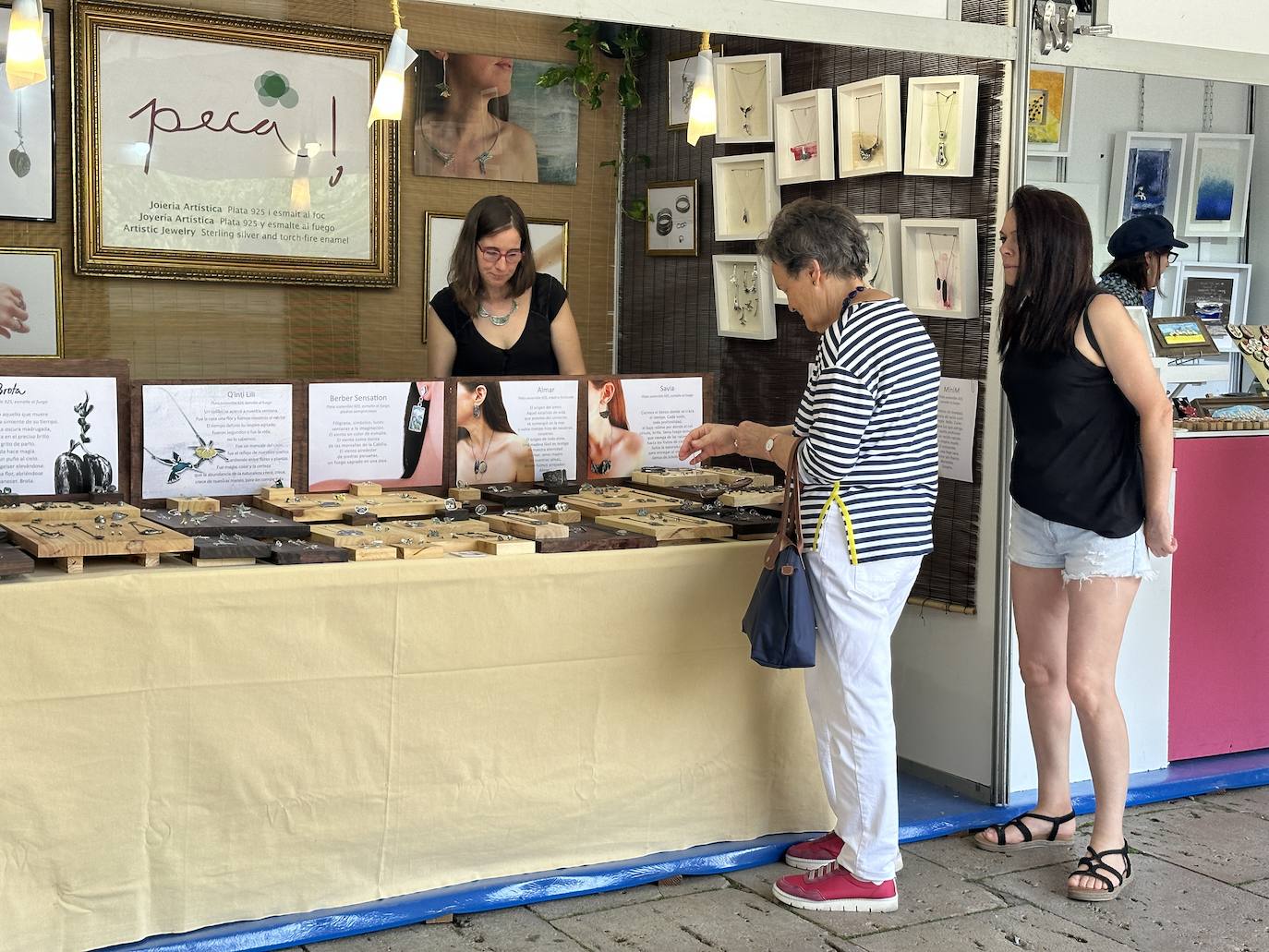 44 artesanos muestran sus trabajos en la Feria Nacional de Oficios Artesanos de Burgos