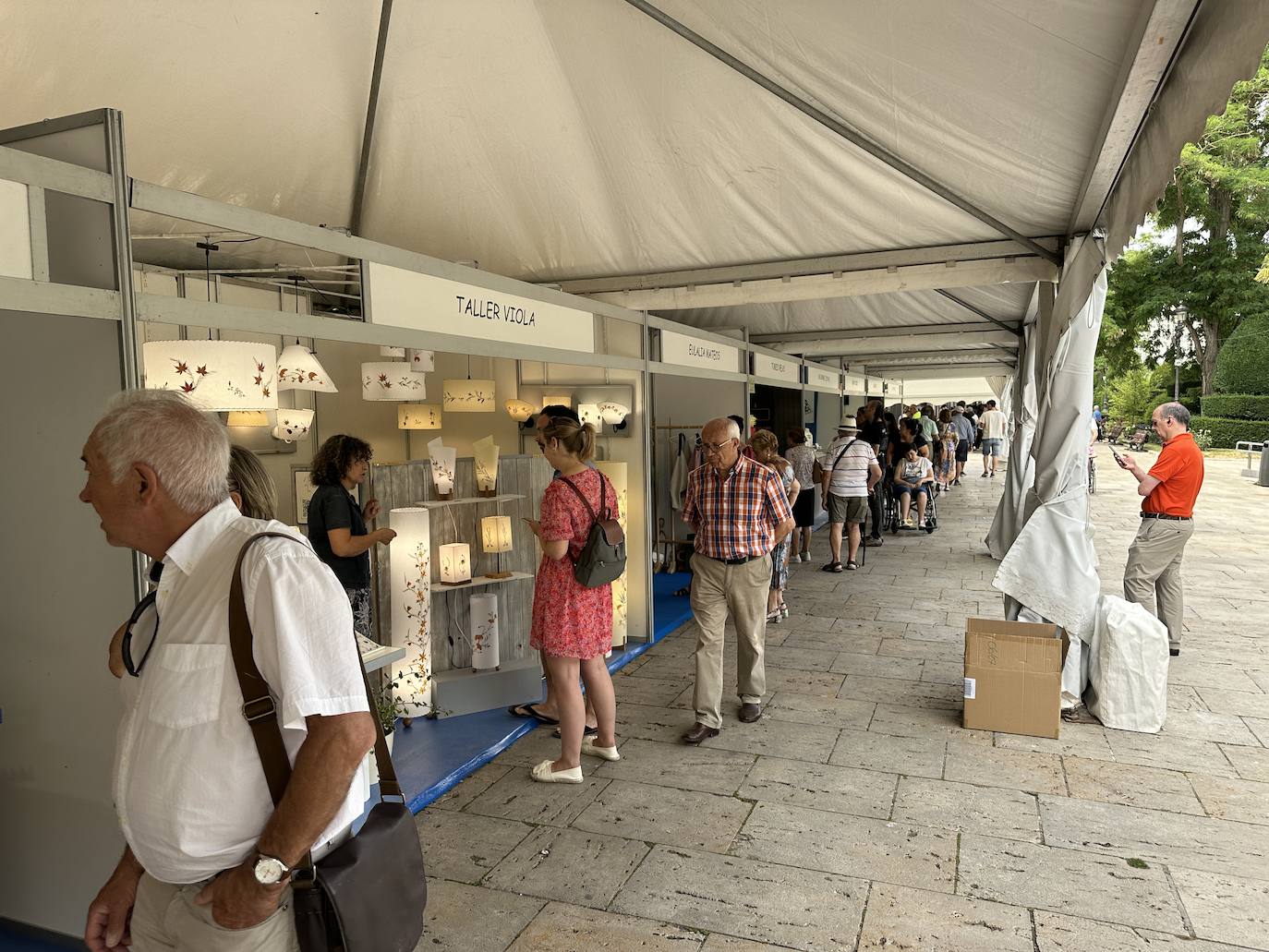44 artesanos muestran sus trabajos en la Feria Nacional de Oficios Artesanos de Burgos
