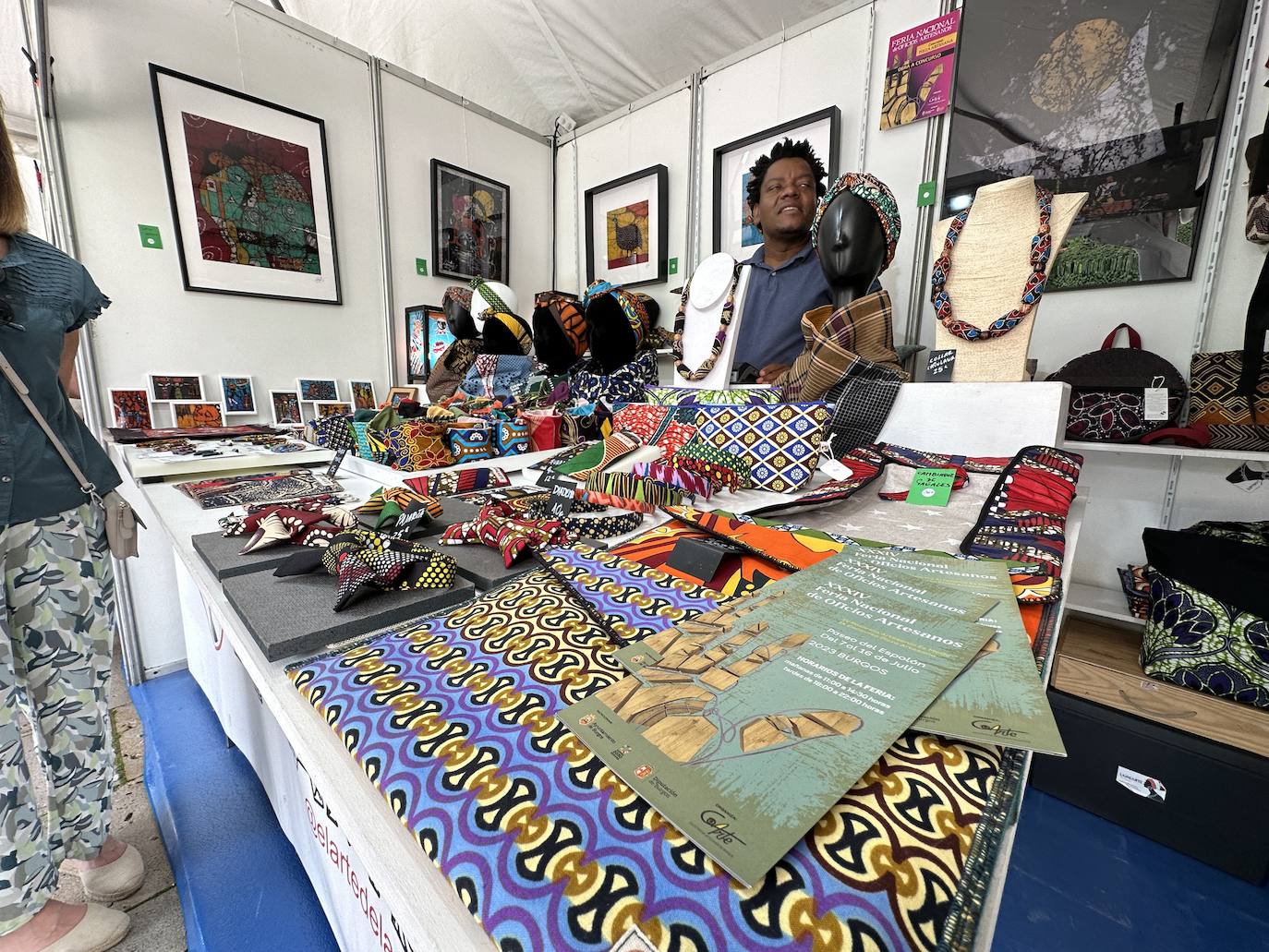 44 artesanos muestran sus trabajos en la Feria Nacional de Oficios Artesanos de Burgos