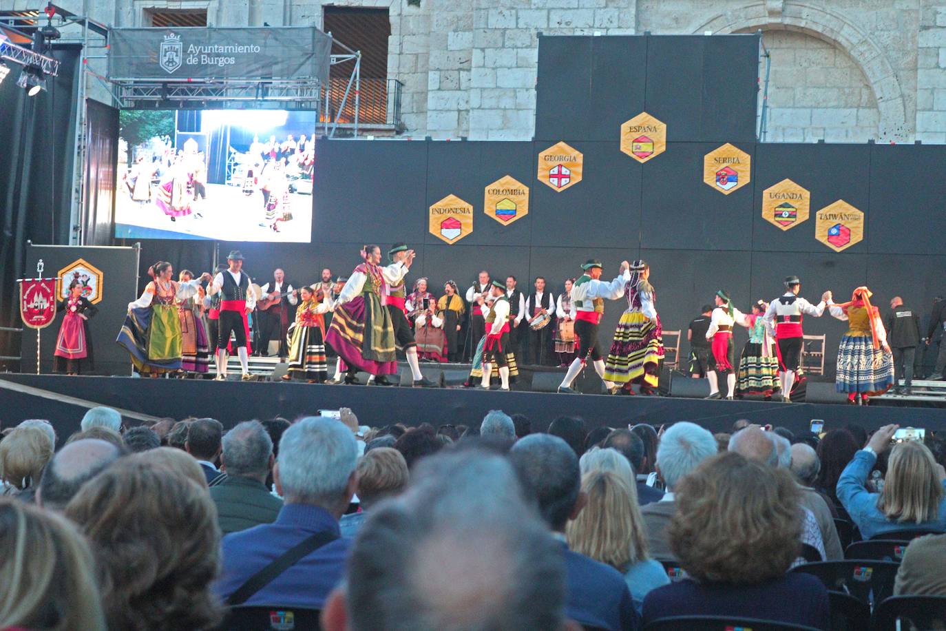 El Festival Internacional de Folclore de Burgos en imágenes