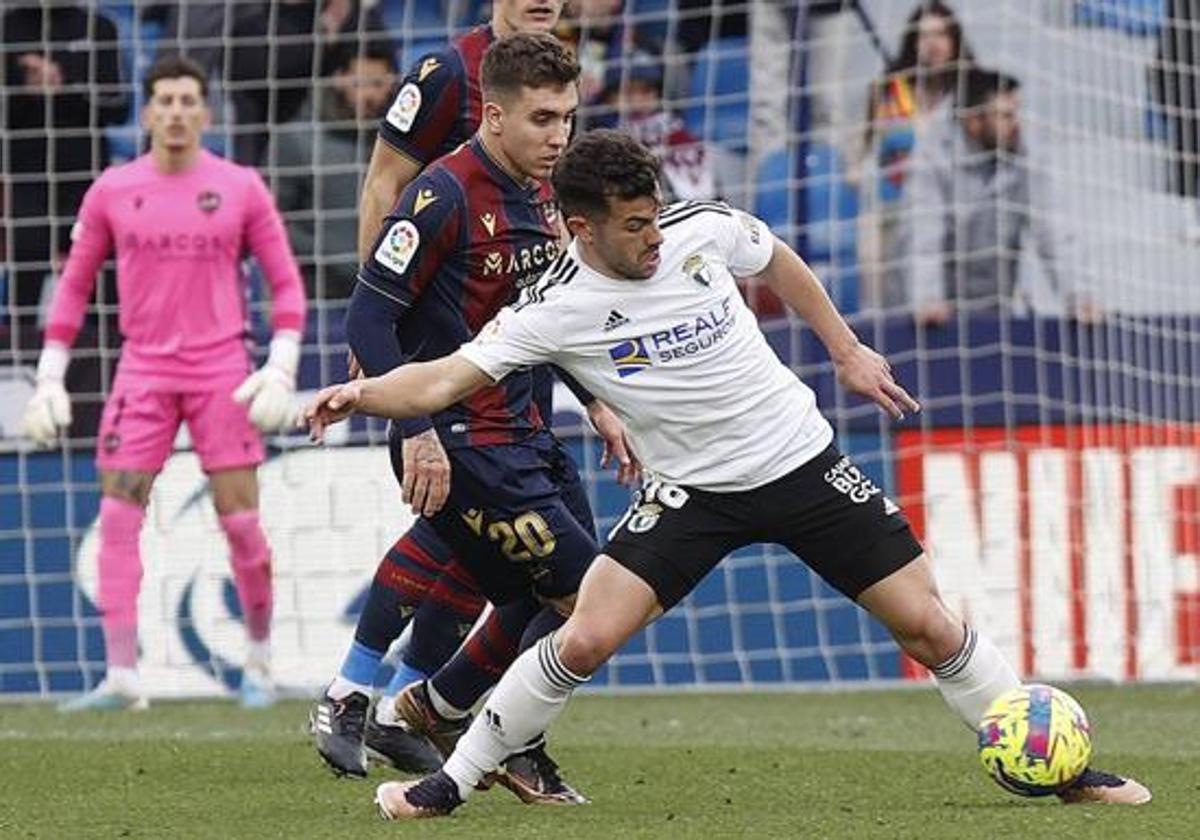 Curro en un partido en la pasada temporada ante el Eibar.