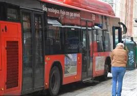 El Ayuntamiento de Burgos habilitará una línea para los vecinos de Villatoro.