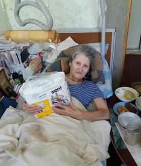 Imagen secundaria 2 - Pacientes de cuidados paliativos y sanitarias del departamento terapéutico del Hospital de Horodnia. 