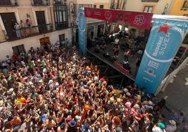 'La Otra Bonita' en la plaza del Trigo en los conciertos diurnos.