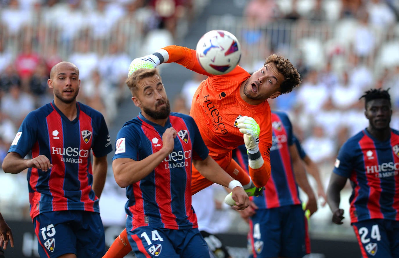 Empate en el estreno liguero del Burgos CF en El Plantío