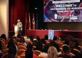 Recibiemiento a los estudiantes extranjeros.