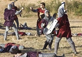 Los ejércitos de León y Pamplona se enfrentan en la recreación histórica.