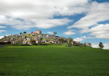 Moradillo de Roa, la aldea hobbit con tantos habitantes como bodegas