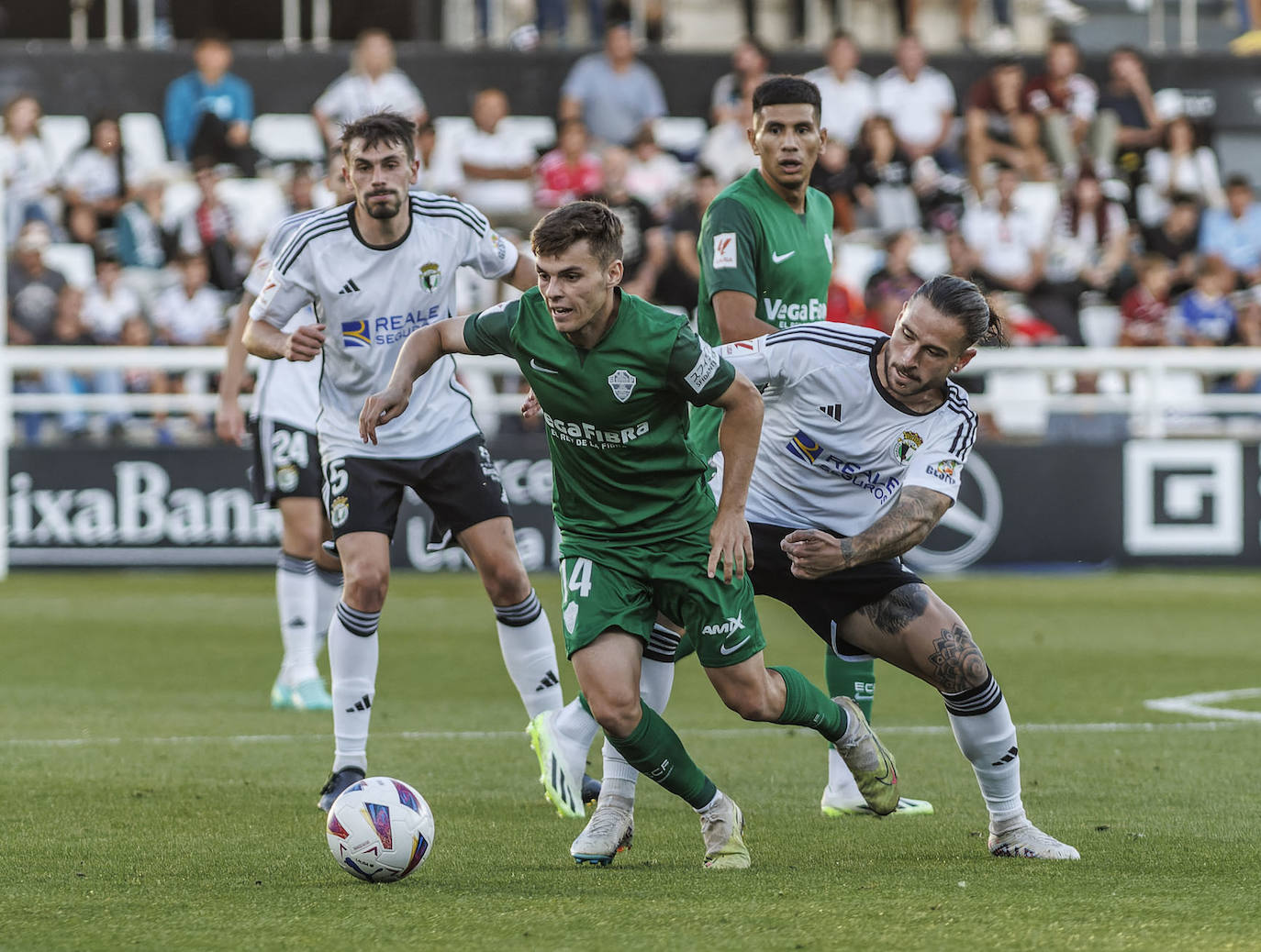 La goleada del Burgos CF en imágenes