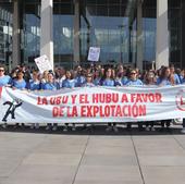 La protesta por las prácticas de Enfermería llega al Hospital