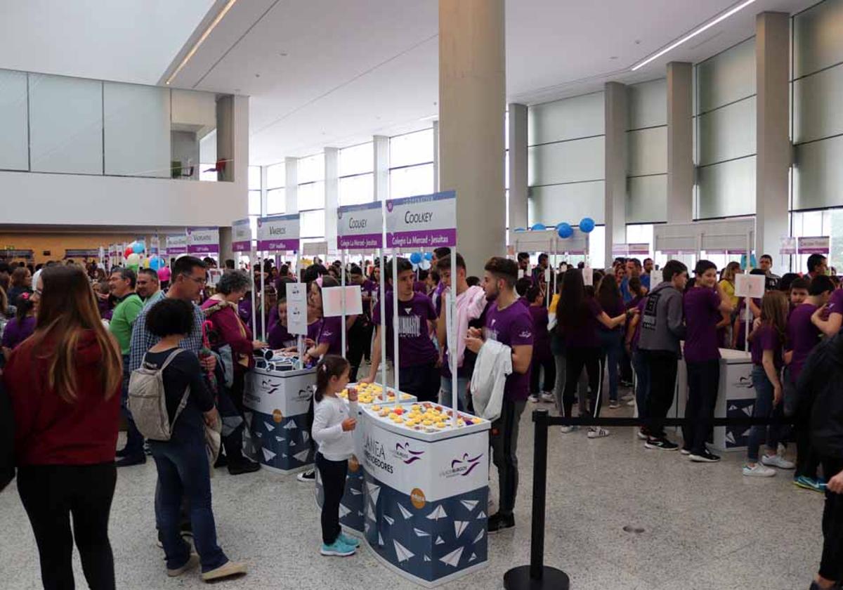 Imagen de una edición pasada de la Feria Emprendedores.