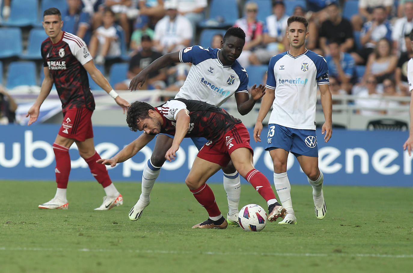 Imágenes del partido entre el Burgos CF y el Tenerife