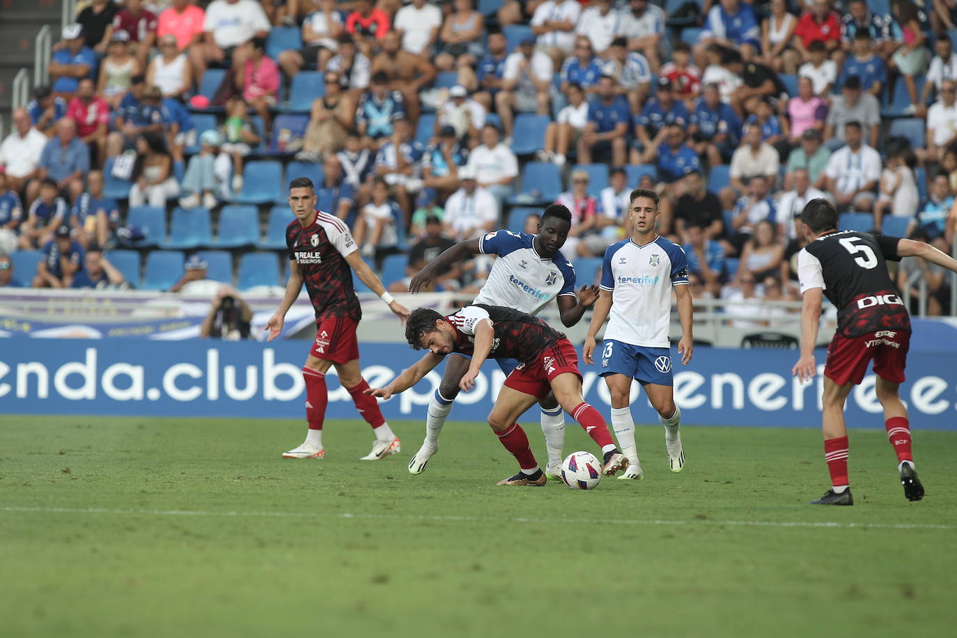 Imágenes del partido entre el Burgos CF y el Tenerife