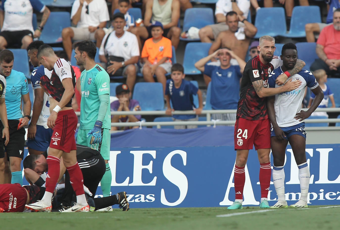 Imágenes del partido entre el Burgos CF y el Tenerife