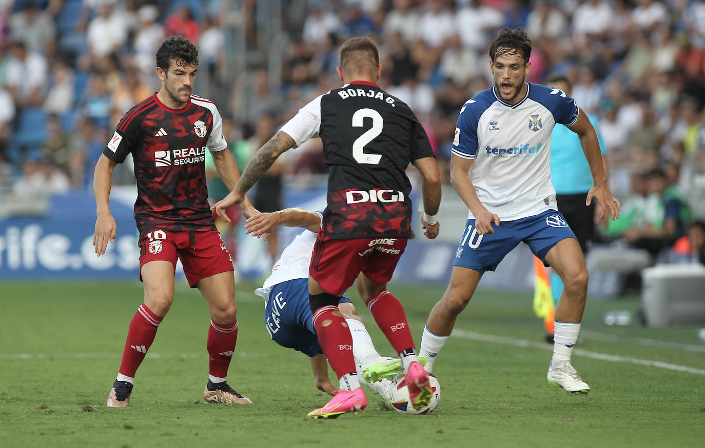 Imágenes del partido entre el Burgos CF y el Tenerife