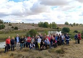 Participantes en una de las rutas ambientales, organizadas por la UBUverde.