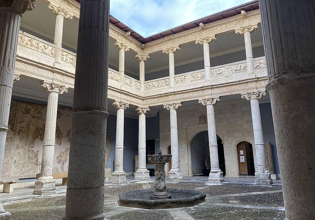 Interior de la Casa de Miranda, una de las sedes del Museo de Burgos.