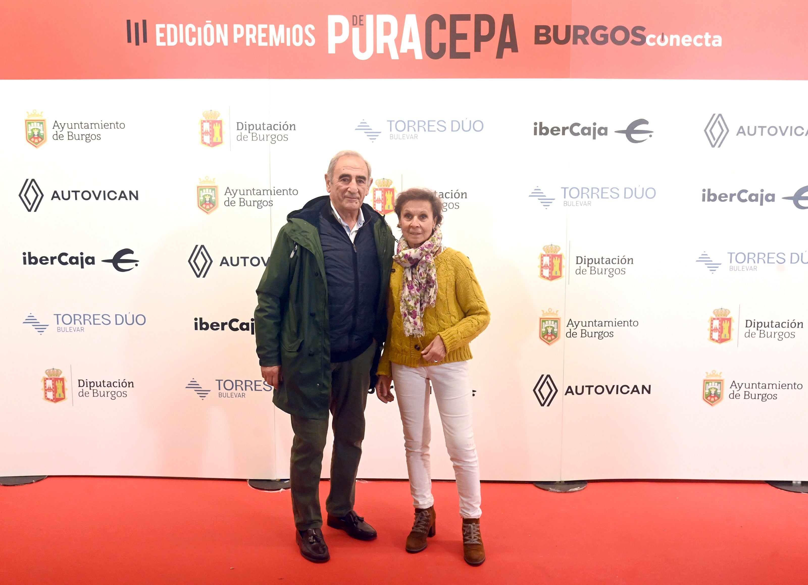 Luis Ceballos (Librería Lyda) y Pilar Pérez (Librería Espolón) 