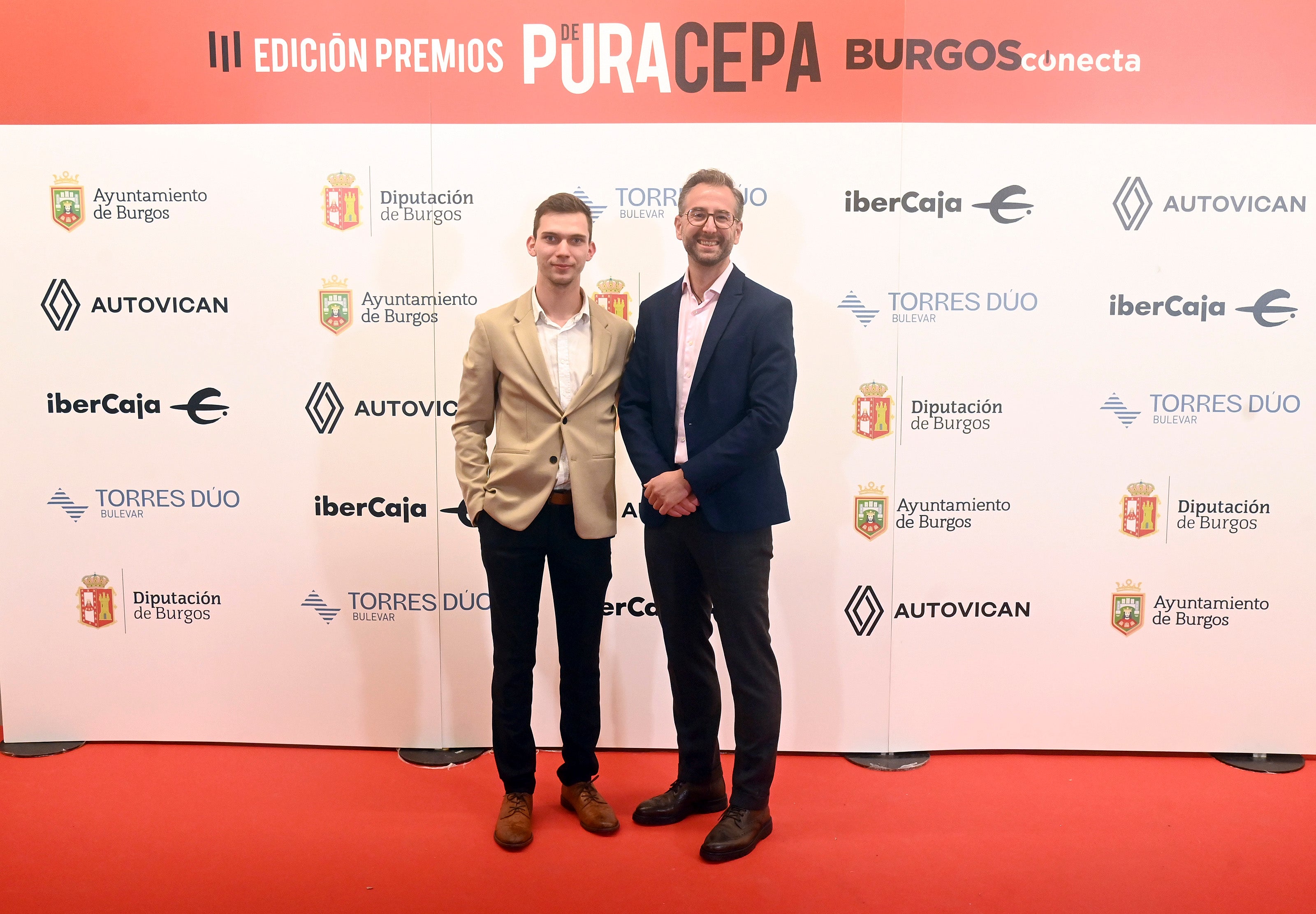 Iván Mutilba (Mutobre) y Javier Picón (Acero Watch).