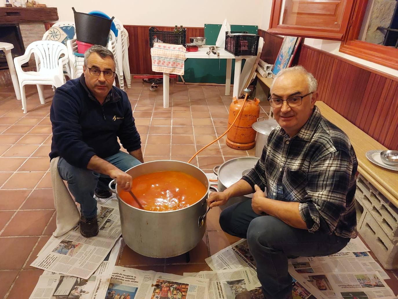 La trashumancia se apodera de Tolbaños de Arriba