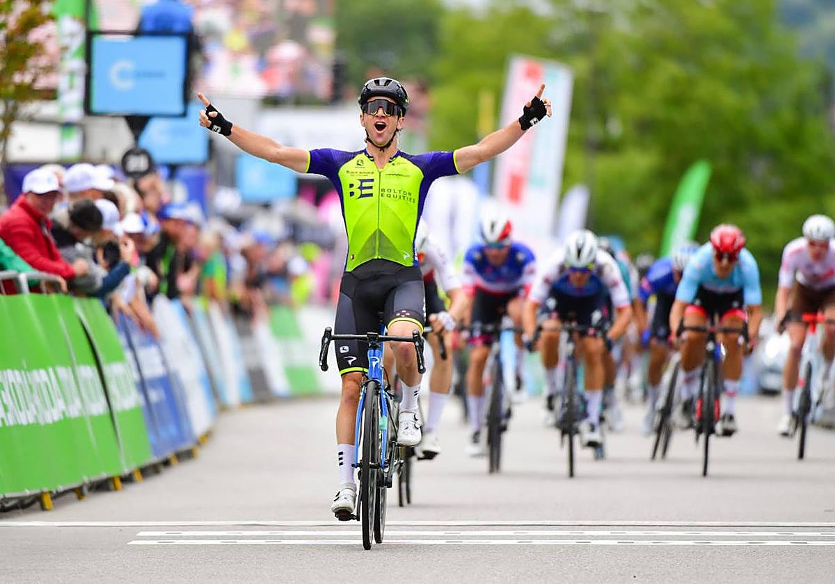 La victoria de Aaron Gate en el Tour de Luxemburgo en 2022.