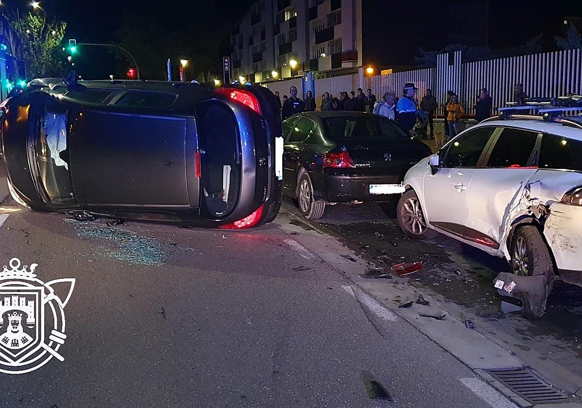 Así quedaba el vehículo tras el accidente.
