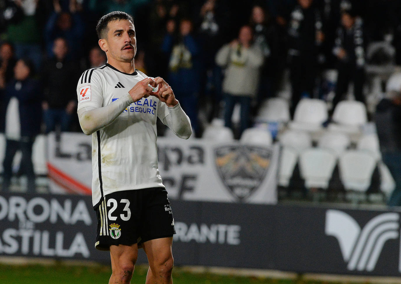 El empate del Burgos CF frente al Zaragoza, en imágenes