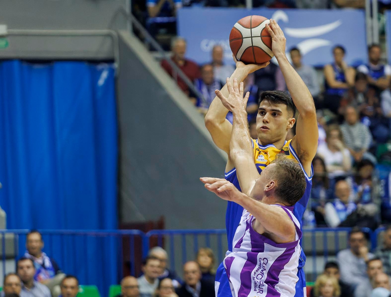 El Longevida San Pablo Burgos acumula su cuarta victoria frente al UEMC Real Valladolid