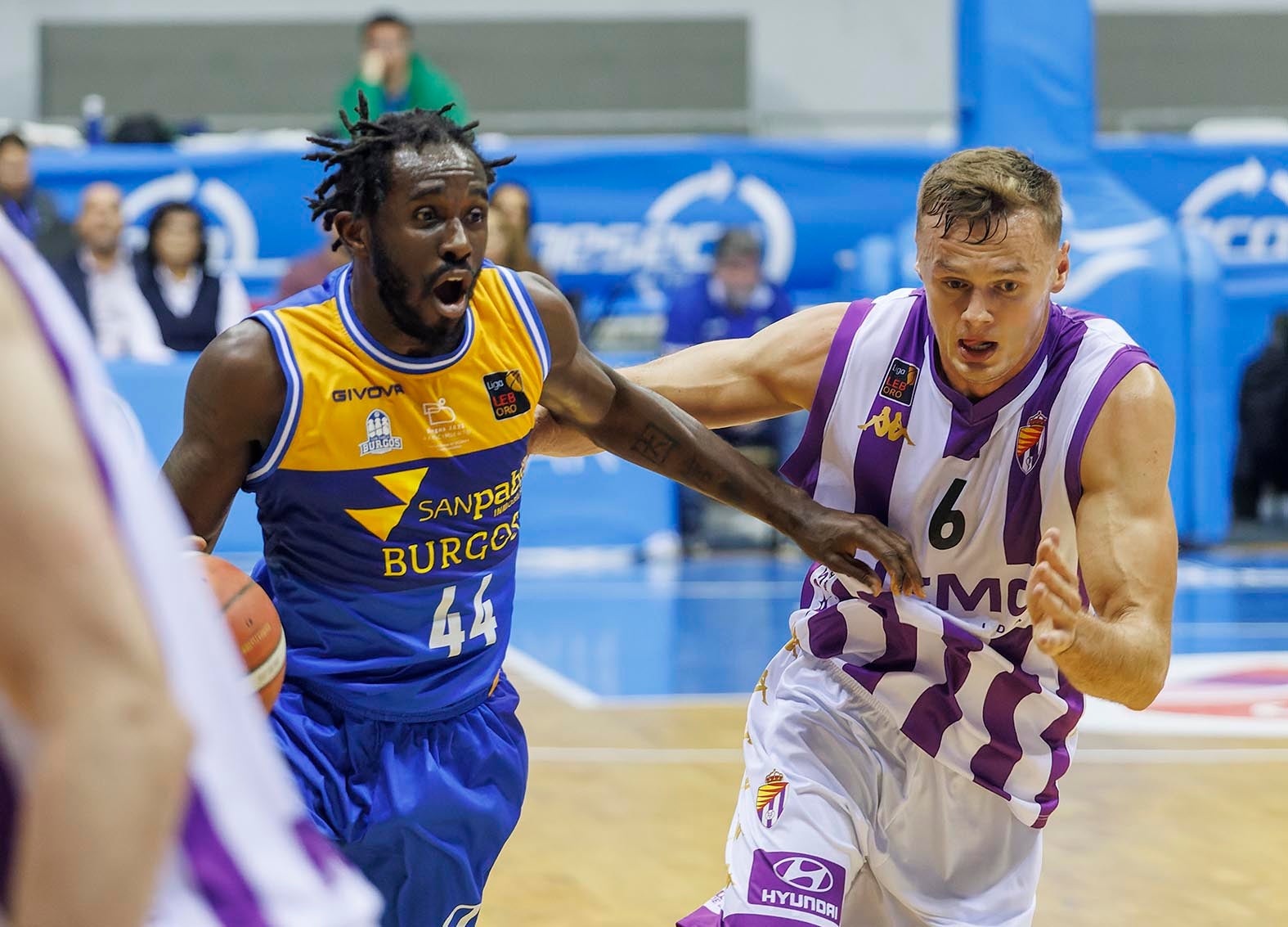 El Longevida San Pablo Burgos acumula su cuarta victoria frente al UEMC Real Valladolid