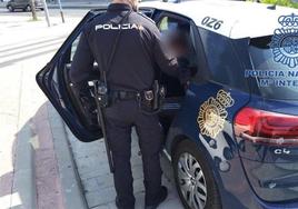 Imagen de archivo de una detención de la Policía Nacional.