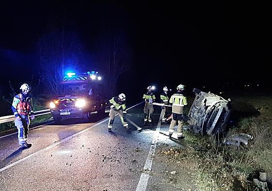 Un muerto y tres heridos en un accidente en La Puebla de Arganzón
