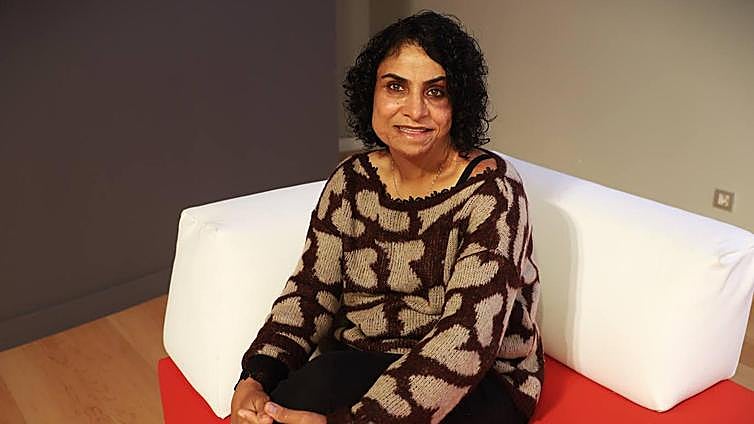 «A lo mejor sobreviví a esa bomba para vivir esta vida y concienciar»