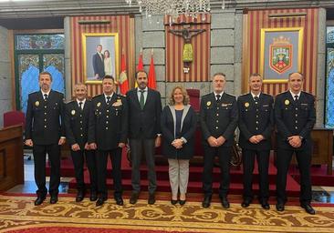 La Policía Local de Burgos cuenta desde hoy con cinco nuevos subinspectores