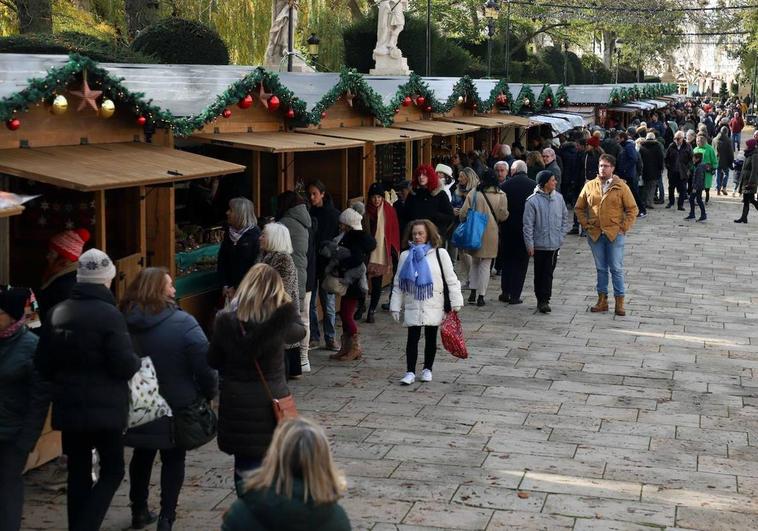 Mercado Navideño de Oficios Artesanos en Burgos.