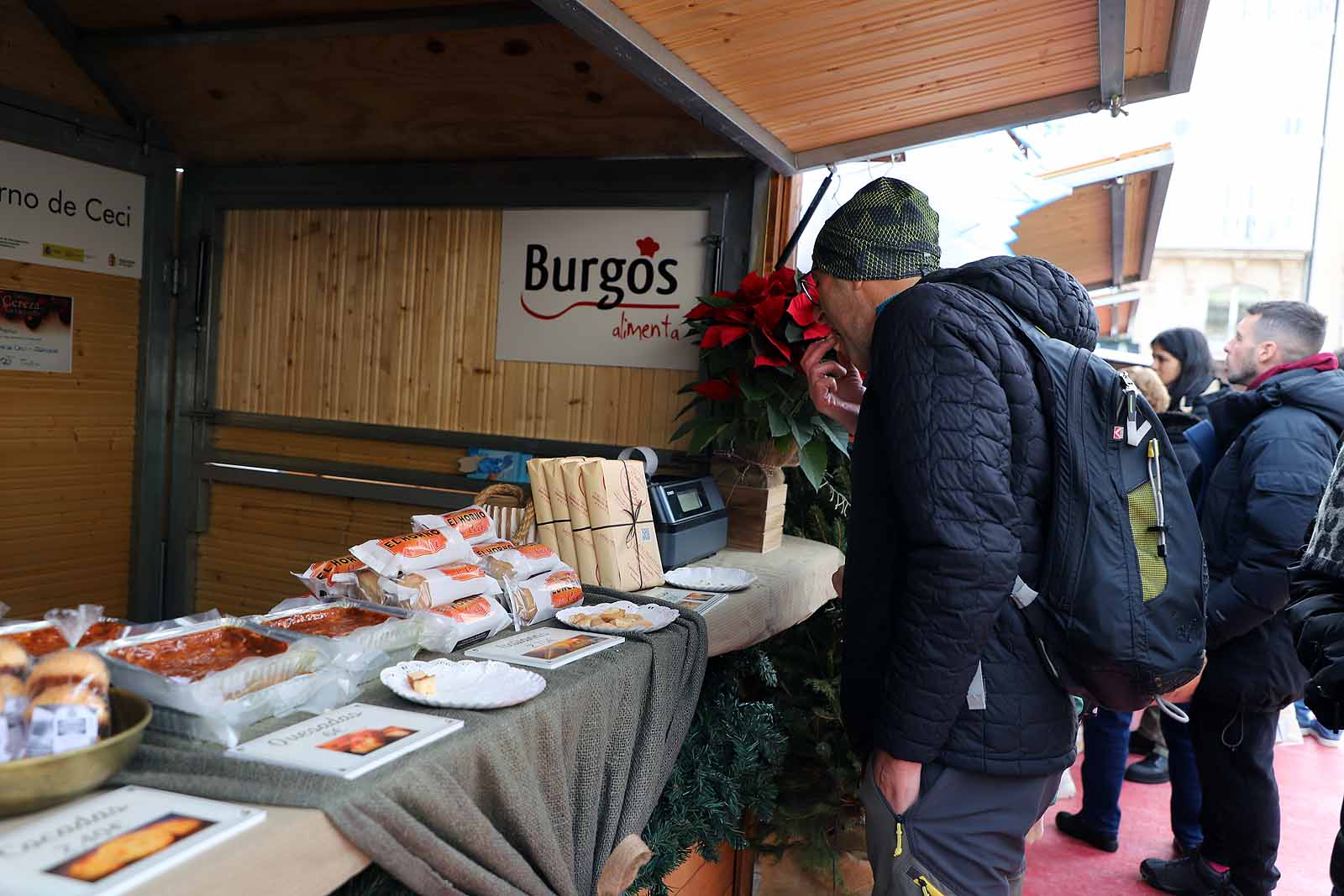 Así es el mercado navideño de Burgos Alimenta