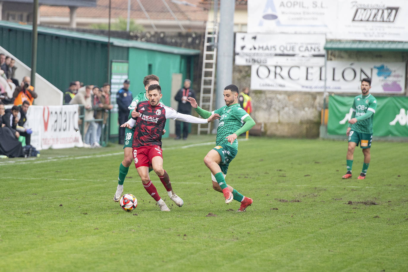 El pase del Burgos CF a dieciseisavos de Copa, en imágenes