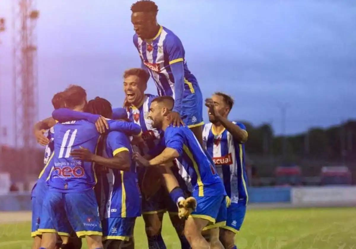 Celebración de la Arandina CF en la primera eliminatoria de la Copa del Rey.