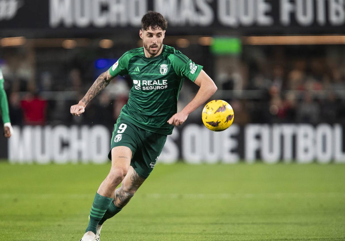 Fer Niño tuvo que retirarse lesionado del partido frente al Cartagena.