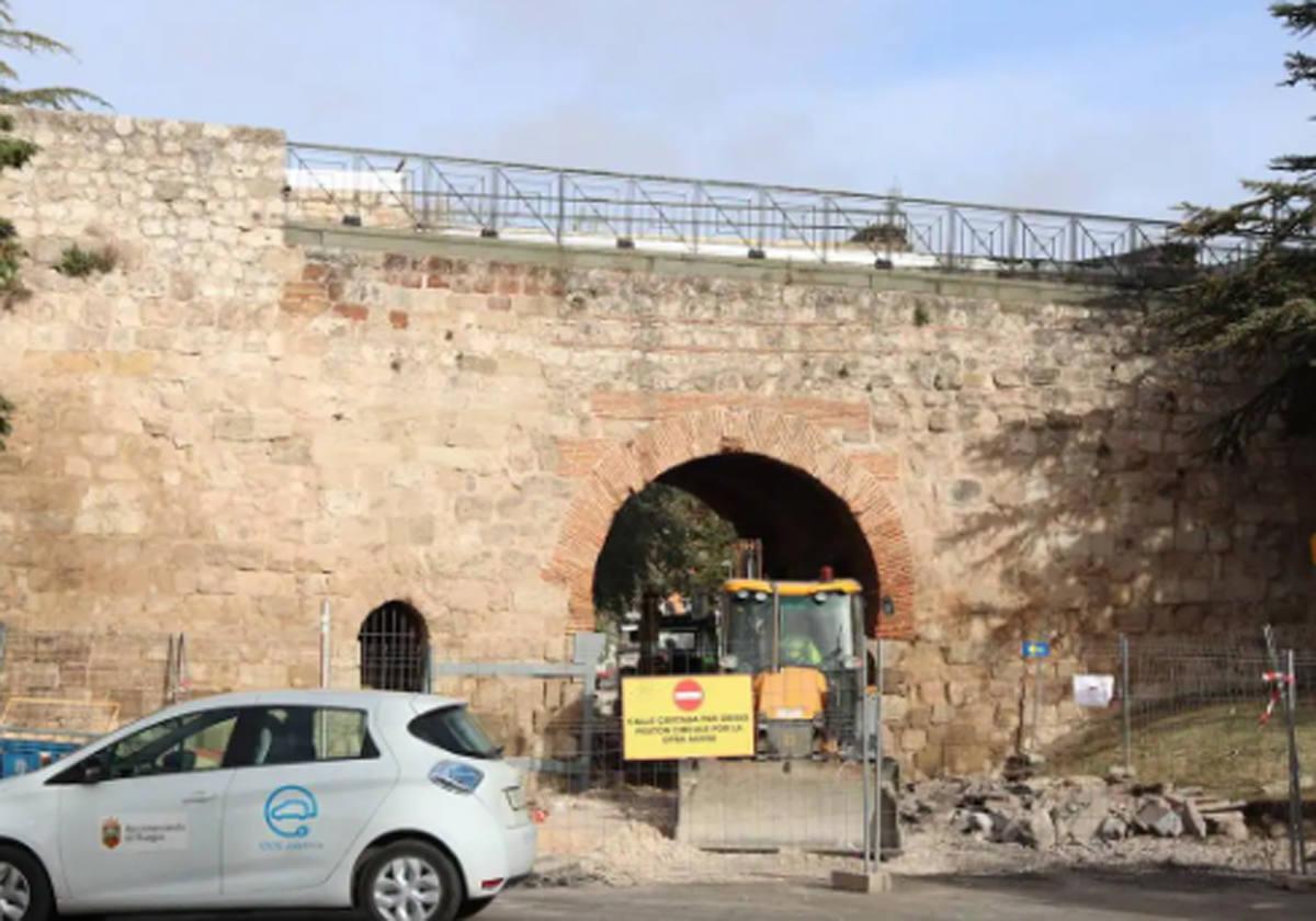 Arco de San Martín en obras.