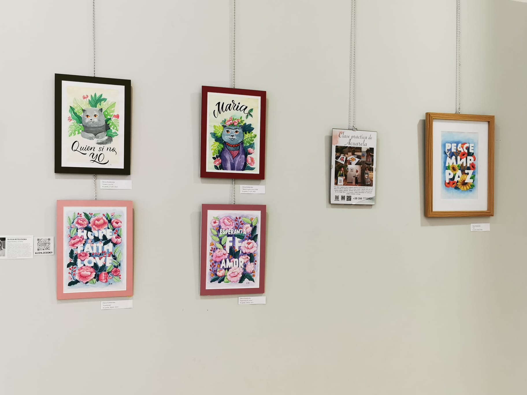 Fotos: Artistas ucranianos exponen en la Biblioteca Miguel de Cervantes de Burgos