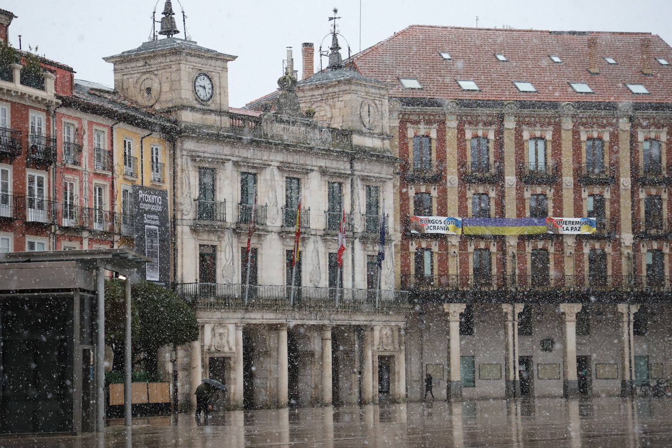 Fotos: Llega la nieve a Burgos capital