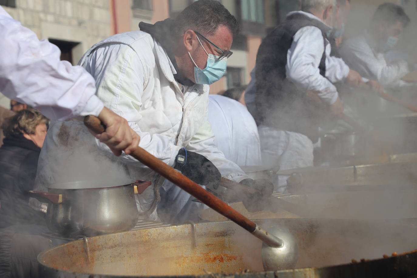 Fotos: Cientos de burgaleses hacen cola para probar &#039;Los Titos&#039;