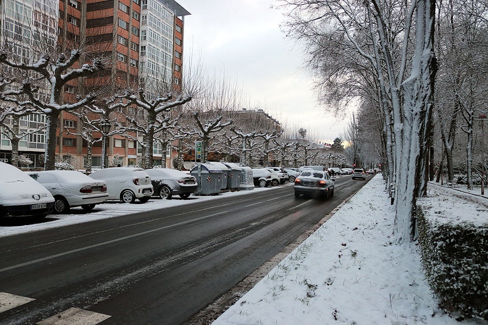 Fotos: La nieve llega a Burgos