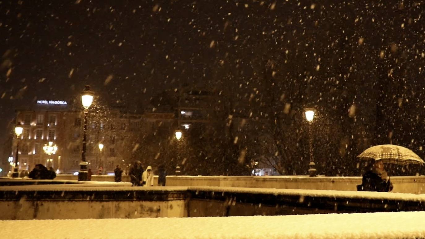 Las nevadas se han echo notar a última hora de la tarde en la capital burgalesa